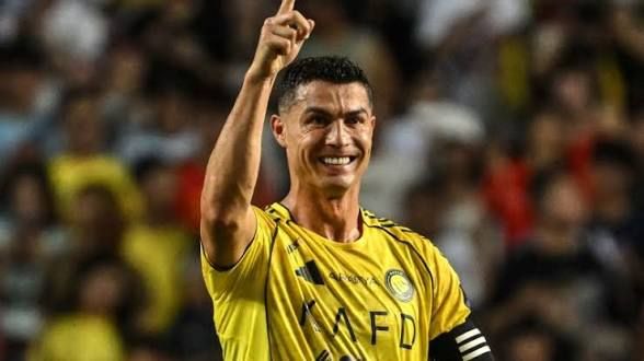 Cristiano Ronaldo se consolida como el futbolista mejor pagado del mundo con un contrato millonario
